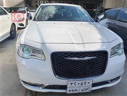 کرایسلەر 300